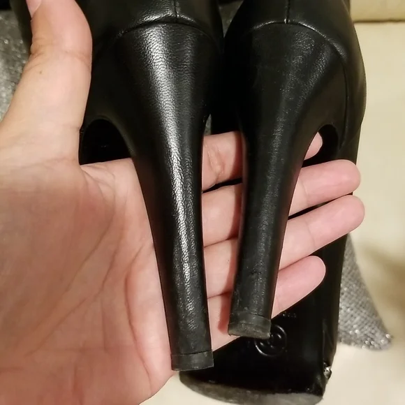 Chanel Boots - Picture 7 of 17